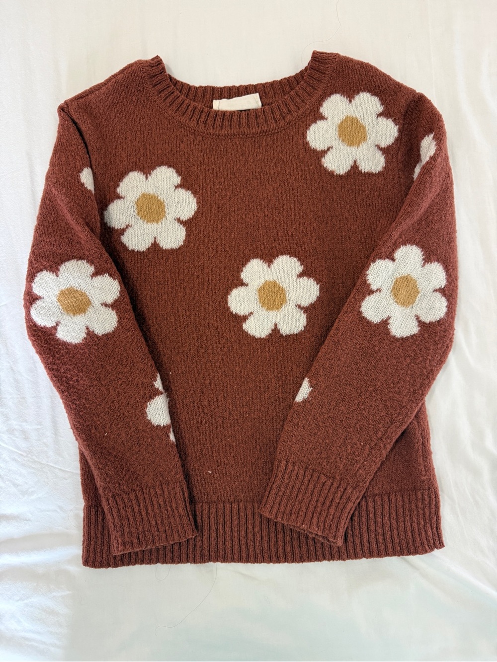 Amy Byer Rust Crewneck Sweater with White and Cream Daisy Accents